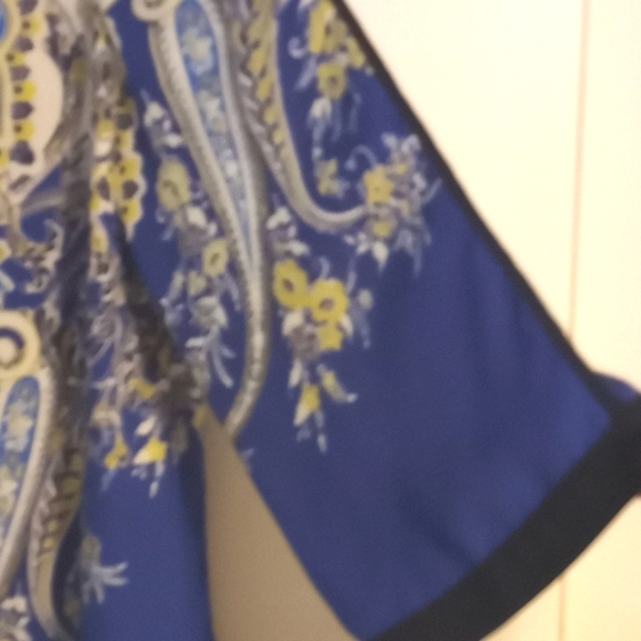 Adrianna Papell Women's Blouse Size M - Picture 2 of 3